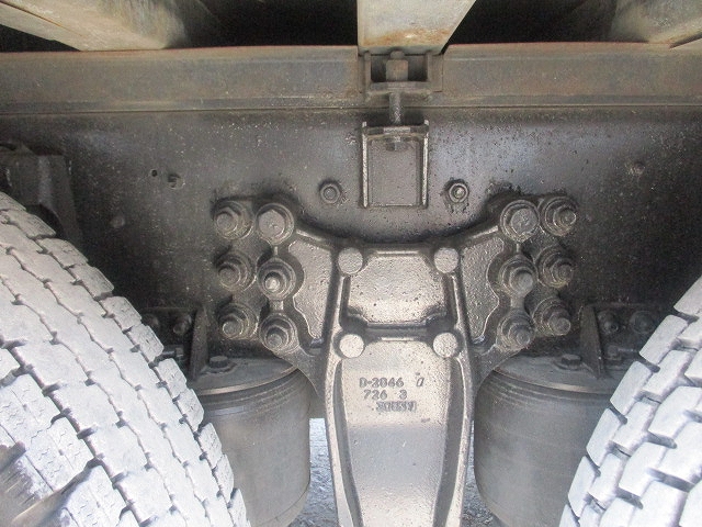 いすゞギガアルミブロック大型（10t）[写真14]