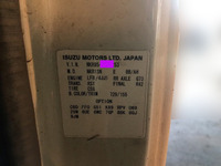 いすゞエルフ高所作業車小型（2t・3t）[写真34]