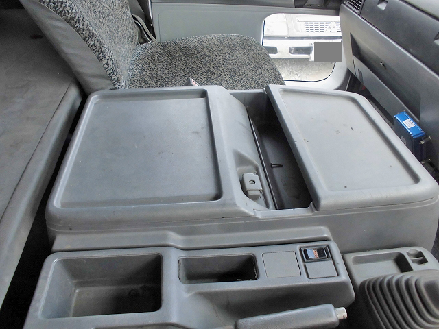 日野レンジャーセーフティローダー増トン（6t・8t）[写真23]