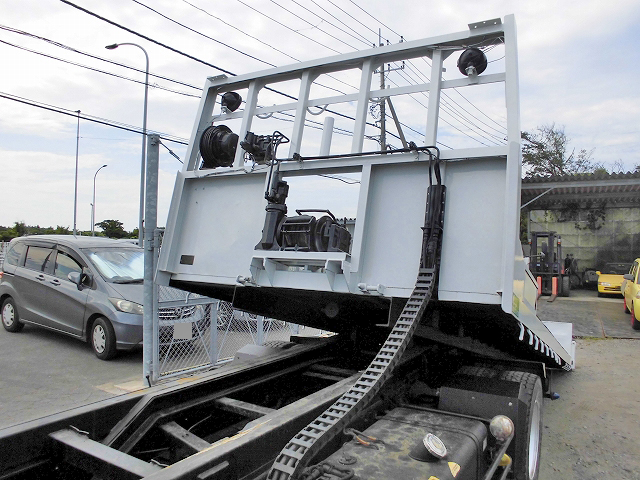 日野レンジャーセーフティローダー増トン（6t・8t）[写真05]