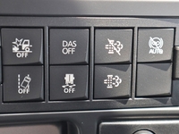 UDトラックスクオンコンテナ専用車大型（10t）[写真18]