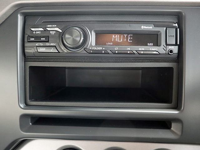 UDトラックスクオンコンテナ専用車大型（10t）[写真19]