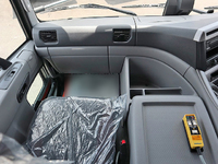 UDトラックスクオンコンテナ専用車大型（10t）[写真09]