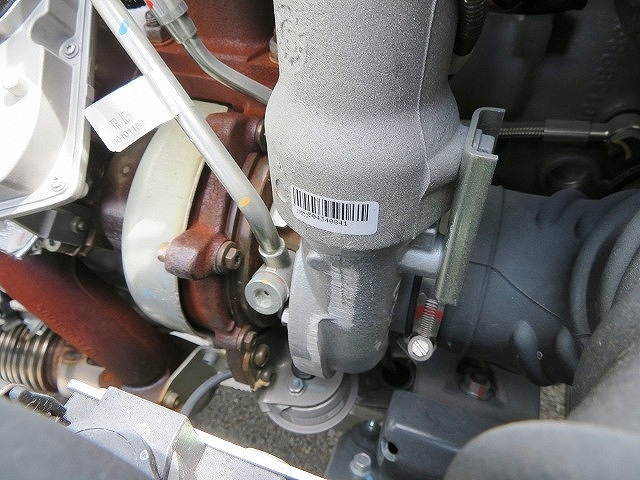 三菱ふそうキャンタータンク車（タンクローリー）小型（2t・3t）[写真34]