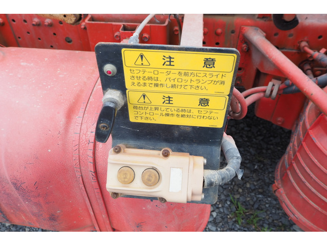 いすゞエルフローダーダンプ小型（2t・3t）[写真13]