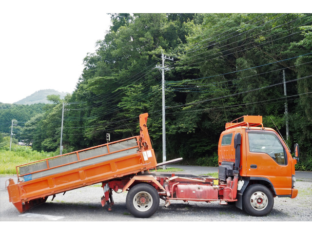 いすゞエルフローダーダンプ小型（2t・3t）[写真09]