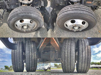 いすゞエルフ平ボディ小型（2t・3t）[写真15]