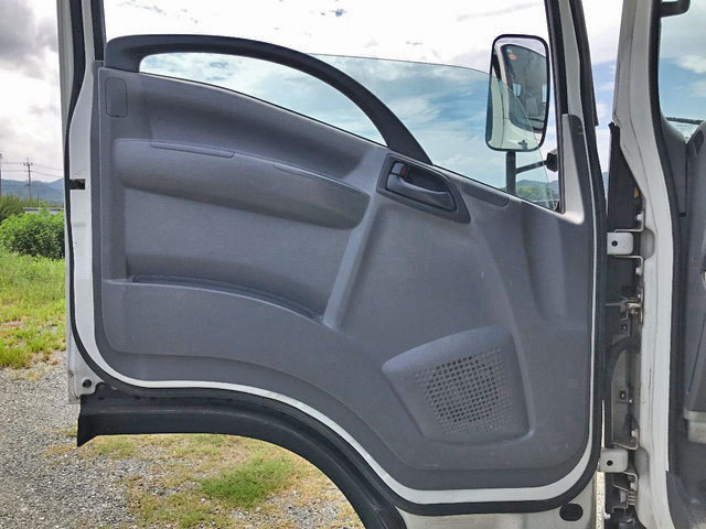 いすゞエルフ平ボディ小型（2t・3t）[写真22]