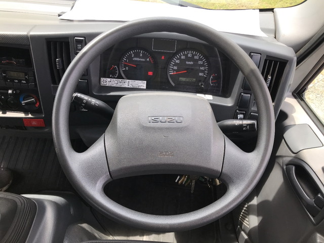 いすゞエルフ平ボディ小型（2t・3t）[写真29]