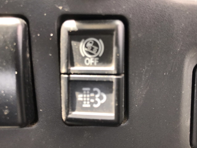 いすゞエルフ平ボディ小型（2t・3t）[写真36]