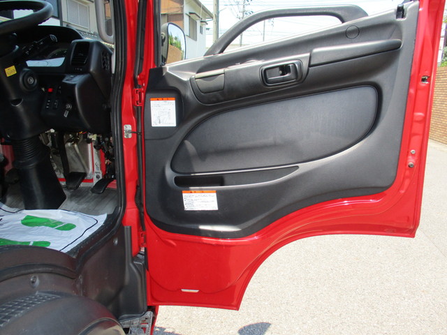 日野レンジャーアルミブロック中型（4t）[写真16]