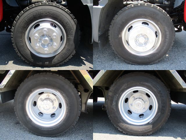 日野レンジャーアルミブロック中型（4t）[写真22]