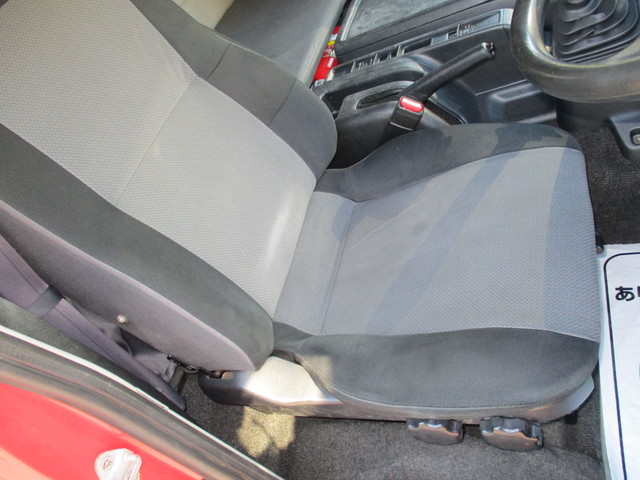 日野レンジャーアルミブロック中型（4t）[写真34]