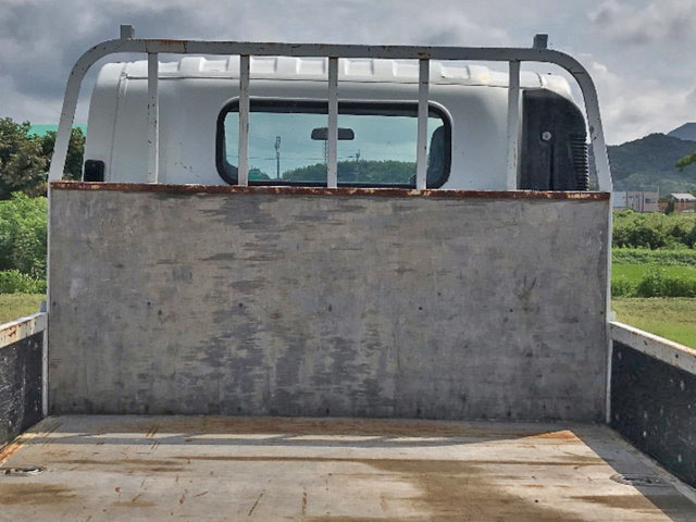 いすゞエルフ平ボディ小型（2t・3t）[写真11]