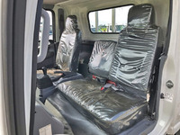 いすゞエルフ平ボディ小型（2t・3t）[写真23]