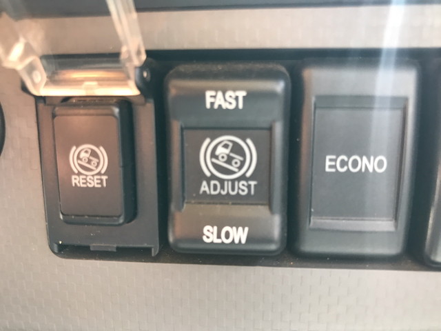 いすゞエルフ平ボディ小型（2t・3t）[写真32]