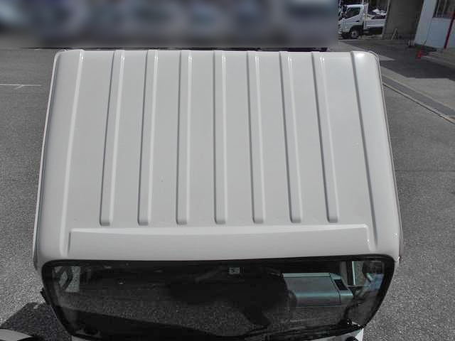 いすゞエルフ平ボディ小型（2t・3t）[写真10]