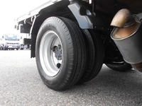 いすゞエルフ平ボディ小型（2t・3t）[写真17]