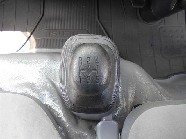 いすゞエルフ平ボディ小型（2t・3t）[写真23]