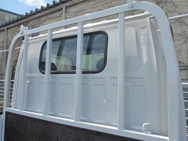 いすゞエルフ平ボディ小型（2t・3t）[写真09]