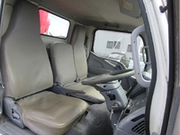 三菱ふそうキャンタークレーン3段小型（2t・3t）[写真26]