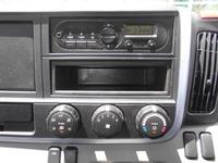 三菱ふそうキャンターコンテナ専用車小型（2t・3t）[写真31]