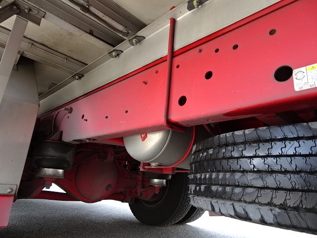 日野レンジャー冷凍車（冷蔵車）中型（4t）[写真13]