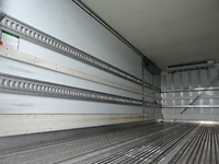 日野レンジャー冷凍車（冷蔵車）中型（4t）[写真09]