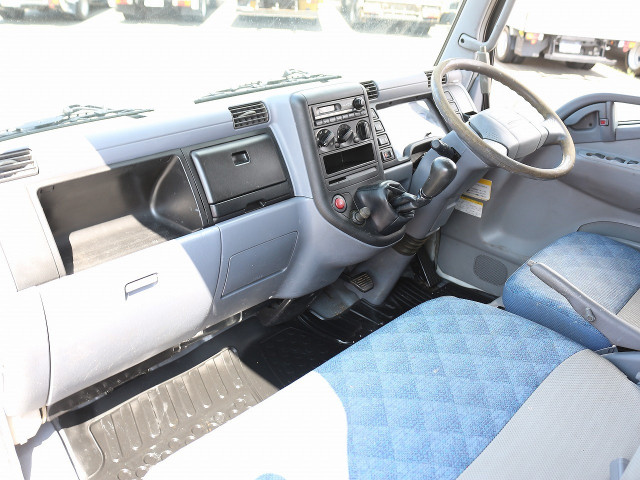 三菱ふそうキャンター深ダンプ（土砂禁ダンプ）小型（2t・3t）[写真37]