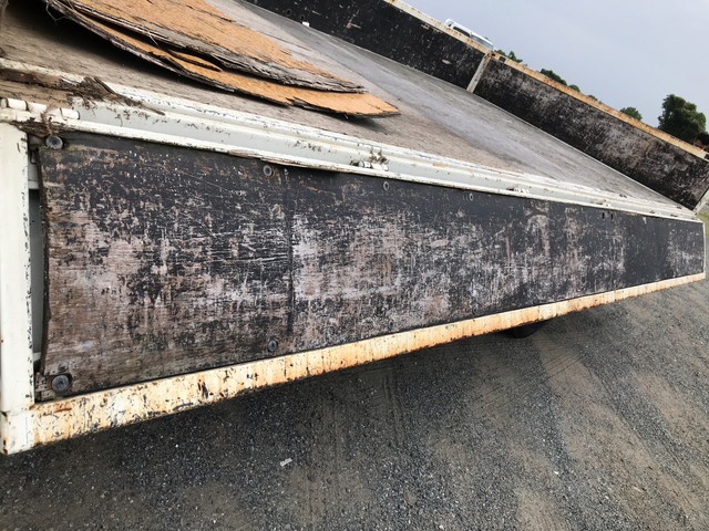 日野デュトロ平ボディ小型（2t・3t）[写真12]