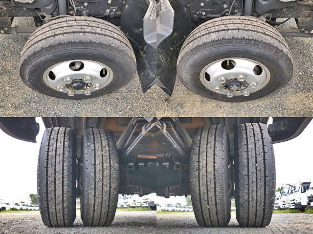 日野デュトロ平ボディ小型（2t・3t）[写真14]