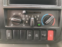 日野デュトロ平ボディ小型（2t・3t）[写真33]