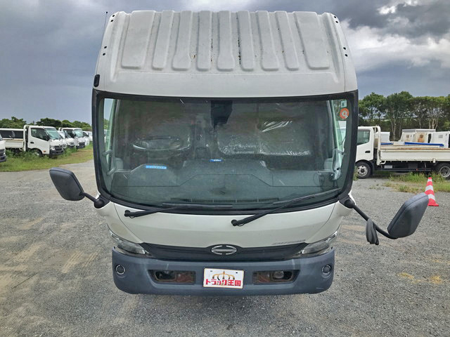 日野デュトロ平ボディ小型（2t・3t）[写真07]