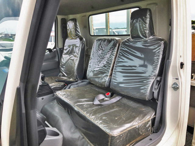 日野デュトロ平ボディ小型（2t・3t）[写真25]