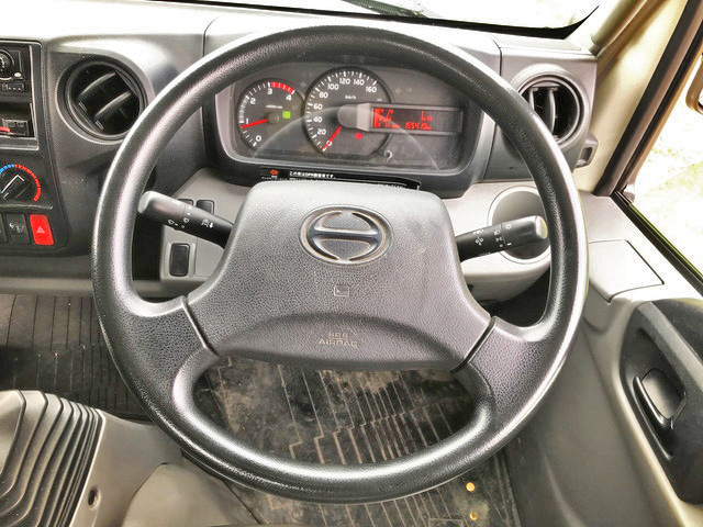 日野デュトロ平ボディ小型（2t・3t）[写真30]