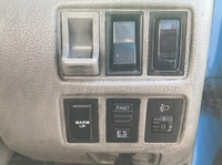 日野デュトロパッカー車（塵芥車）小型（2t・3t）[写真19]