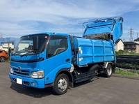 日野デュトロパッカー車（塵芥車）小型（2t・3t）[写真03]