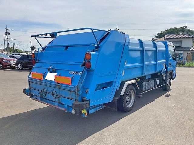 日野デュトロパッカー車（塵芥車）小型（2t・3t）[写真06]