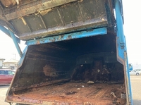 日野デュトロパッカー車（塵芥車）小型（2t・3t）[写真09]