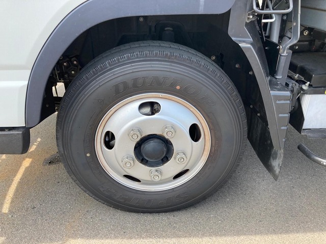 三菱ふそうキャンター冷凍車（冷蔵車）小型（2t・3t）[写真27]