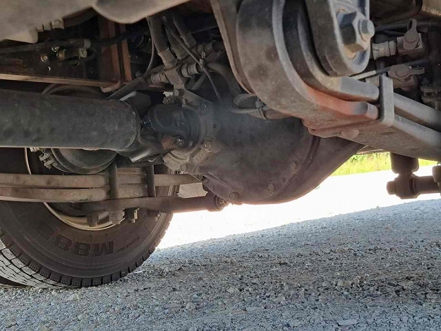 三菱ふそうファイターアルミブロック中型（4t）[写真32]