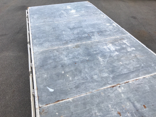 UDトラックスコンドルクレーン3段増トン（6t・8t）[写真13]