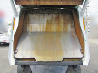 いすゞエルフパッカー車（塵芥車）小型（2t・3t）[写真15]