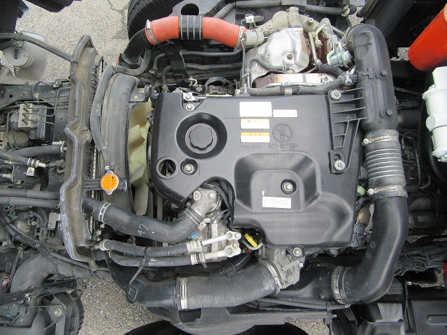 いすゞエルフパッカー車（塵芥車）小型（2t・3t）[写真23]