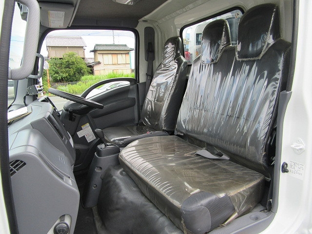 いすゞエルフパッカー車（塵芥車）小型（2t・3t）[写真35]