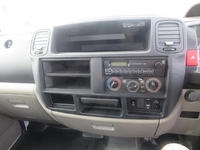 日産アトラス平ボディ小型（2t・3t）[写真21]