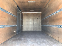 三菱ふそうキャンターアルミバン小型（2t・3t）[写真12]