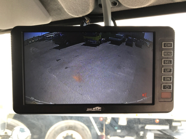 三菱ふそうキャンターアルミバン小型（2t・3t）[写真22]