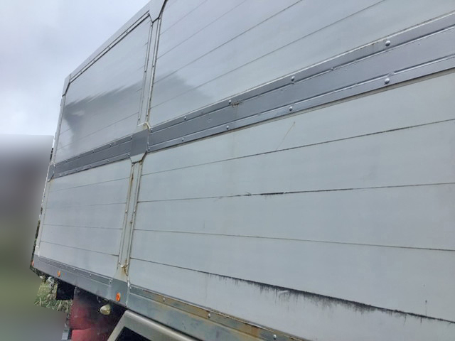 いすゞギガチップ運搬車大型（10t）[写真10]