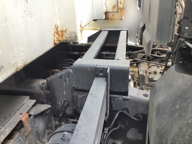 いすゞギガチップ運搬車大型（10t）[写真18]